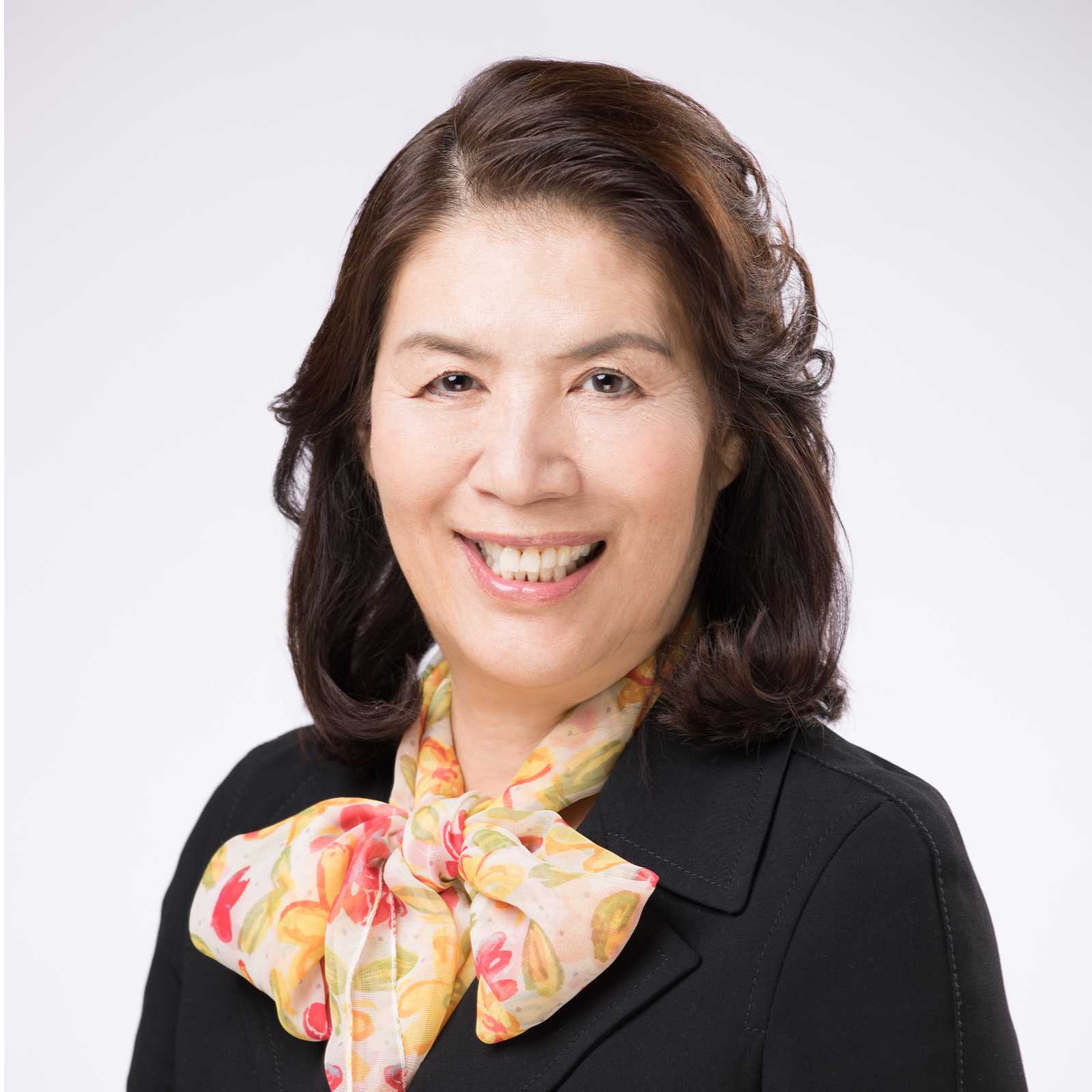 代表 坪谷ニュウエル郁子