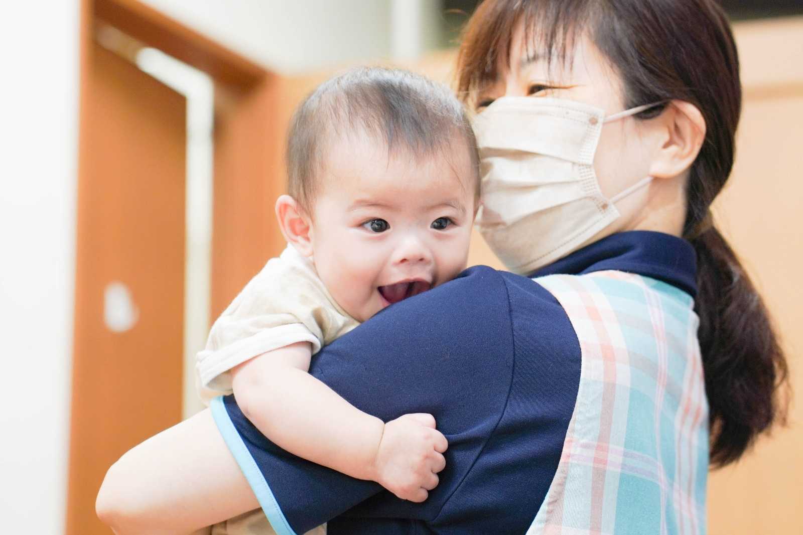 急な発熱時も安心!体調不良時保育あり