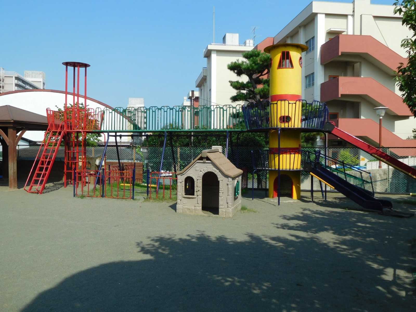 横川学園の画像