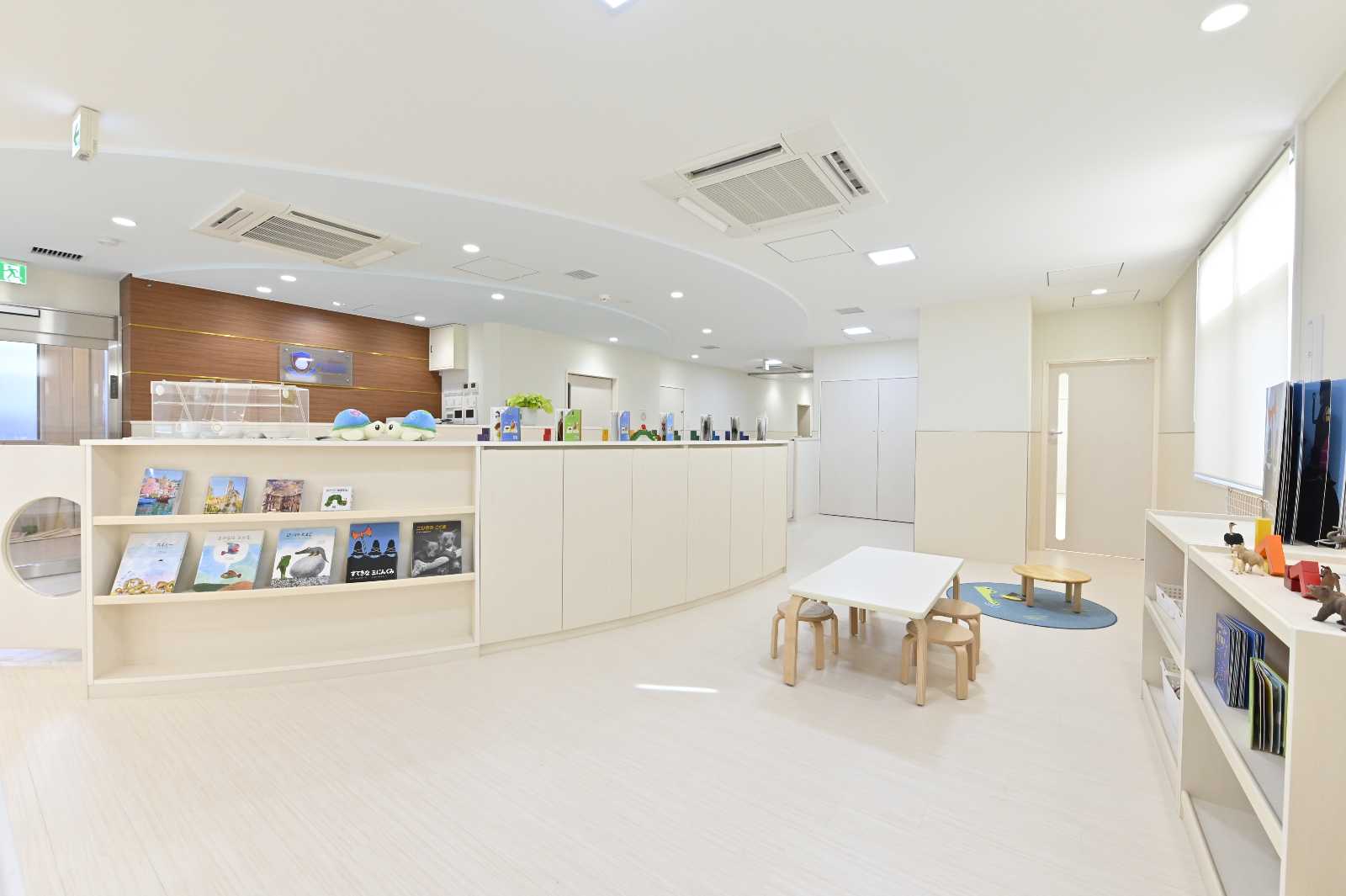 ポピンズナーサリースクール都立大学の画像