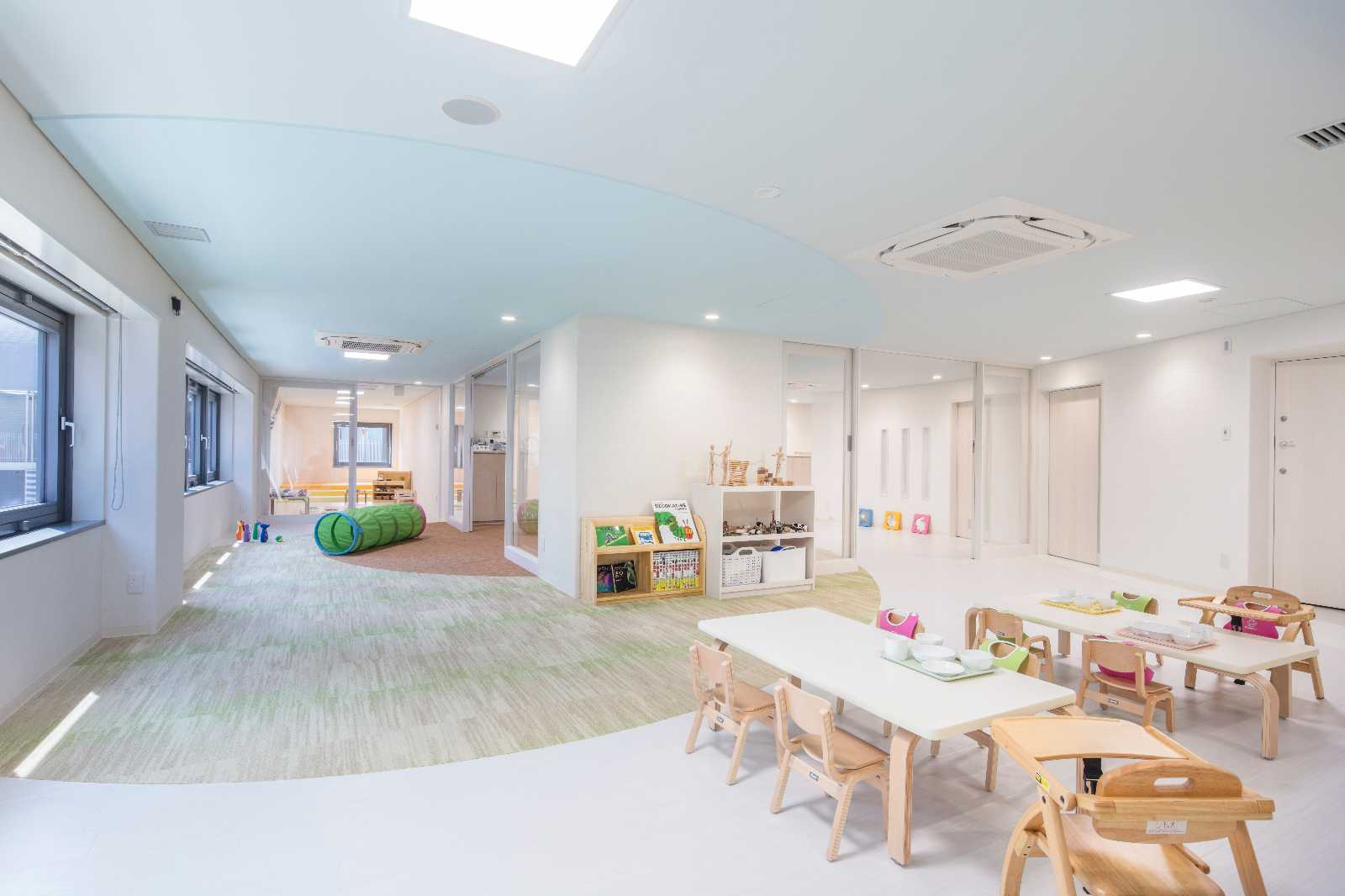 ポピンズナーサリースクールなんば すみせいキッズ