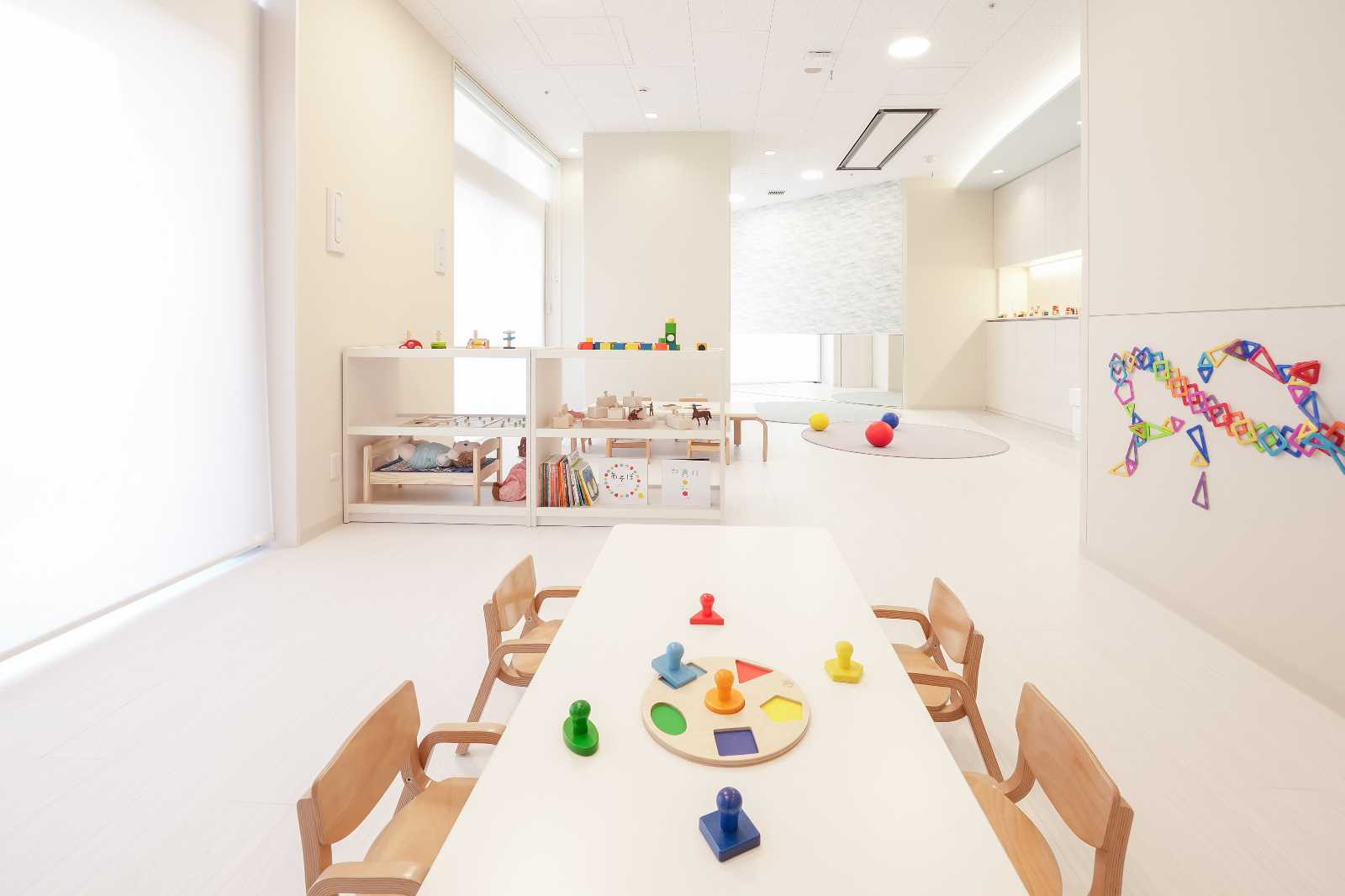 ポピンズナーサリースクールそら 高輪ゲートウェイ駅前