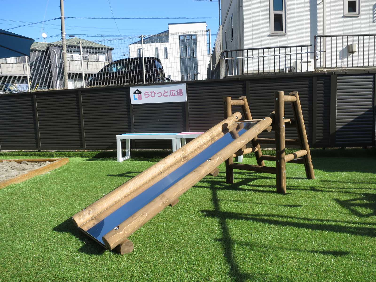 立場らびっと保育園の画像