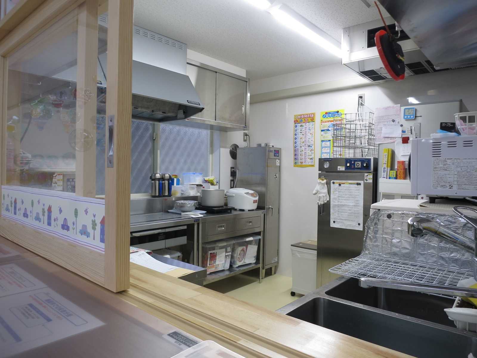 立場らびっと保育園の画像