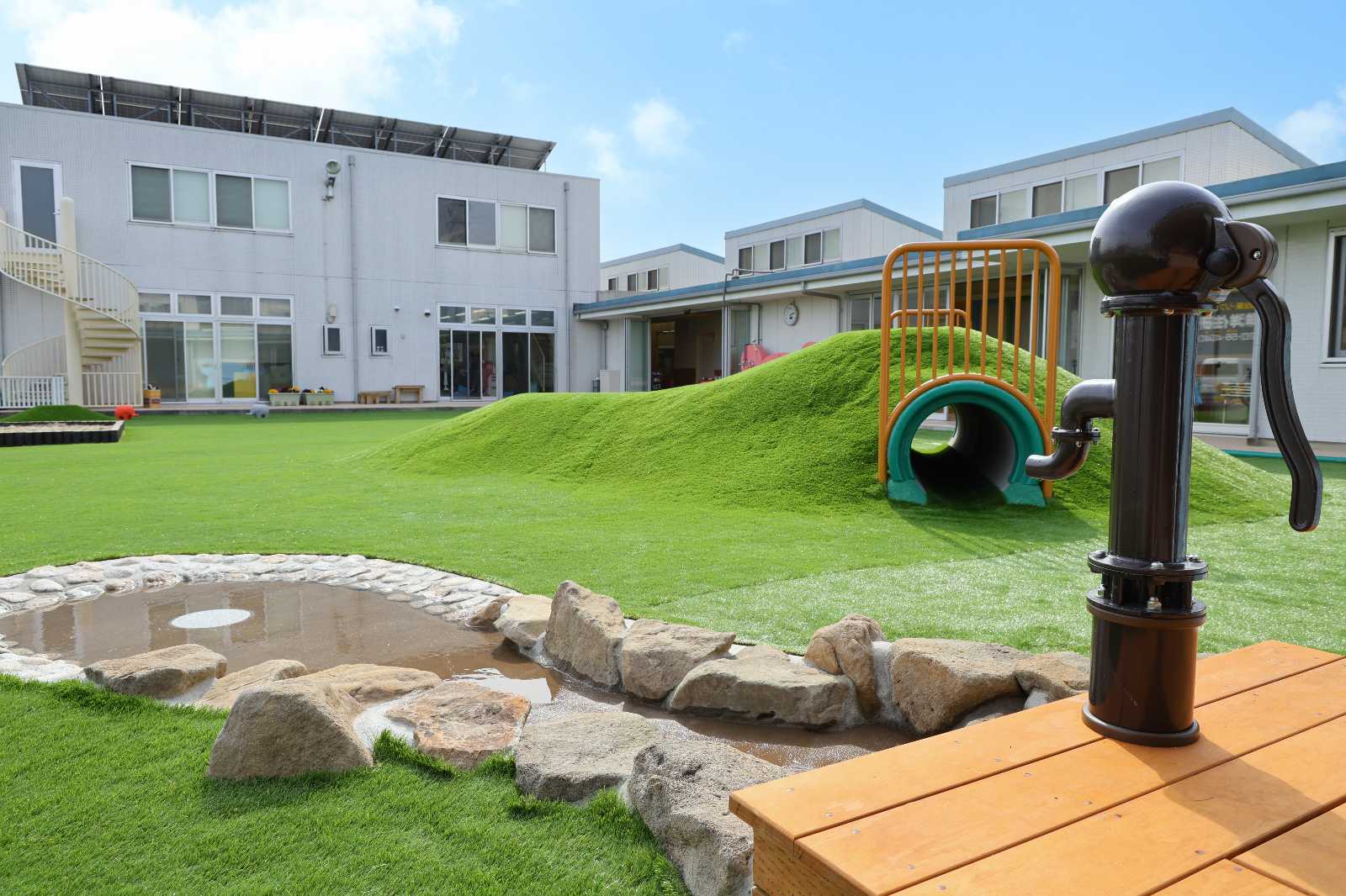 どんぐりこども園の画像