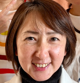 中村 亜子