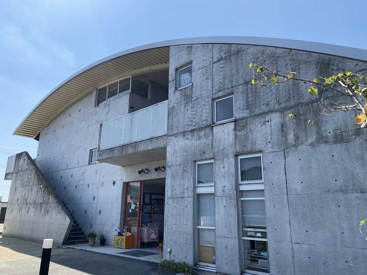 カナダこども園の画像