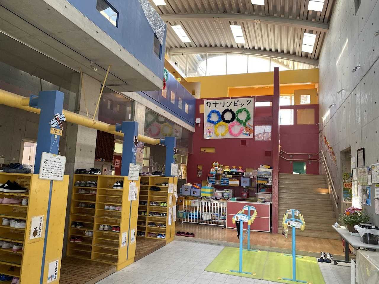 カナダこども園の画像