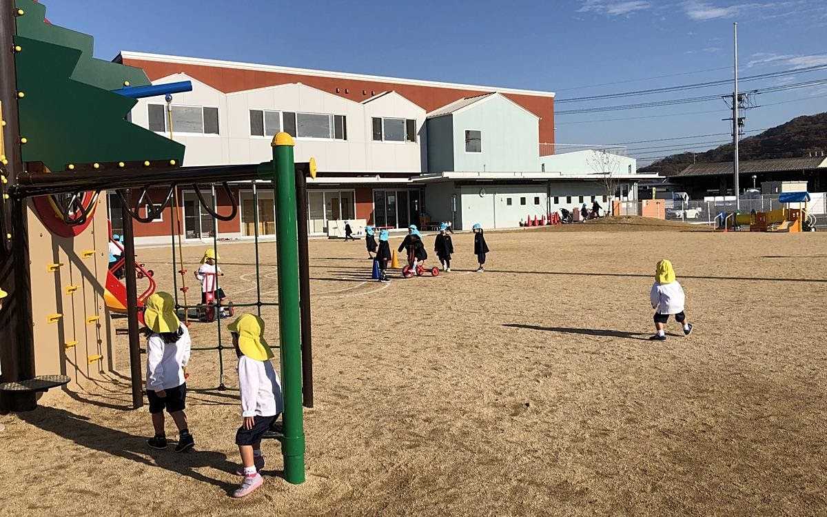 グリーン長利こども園の画像